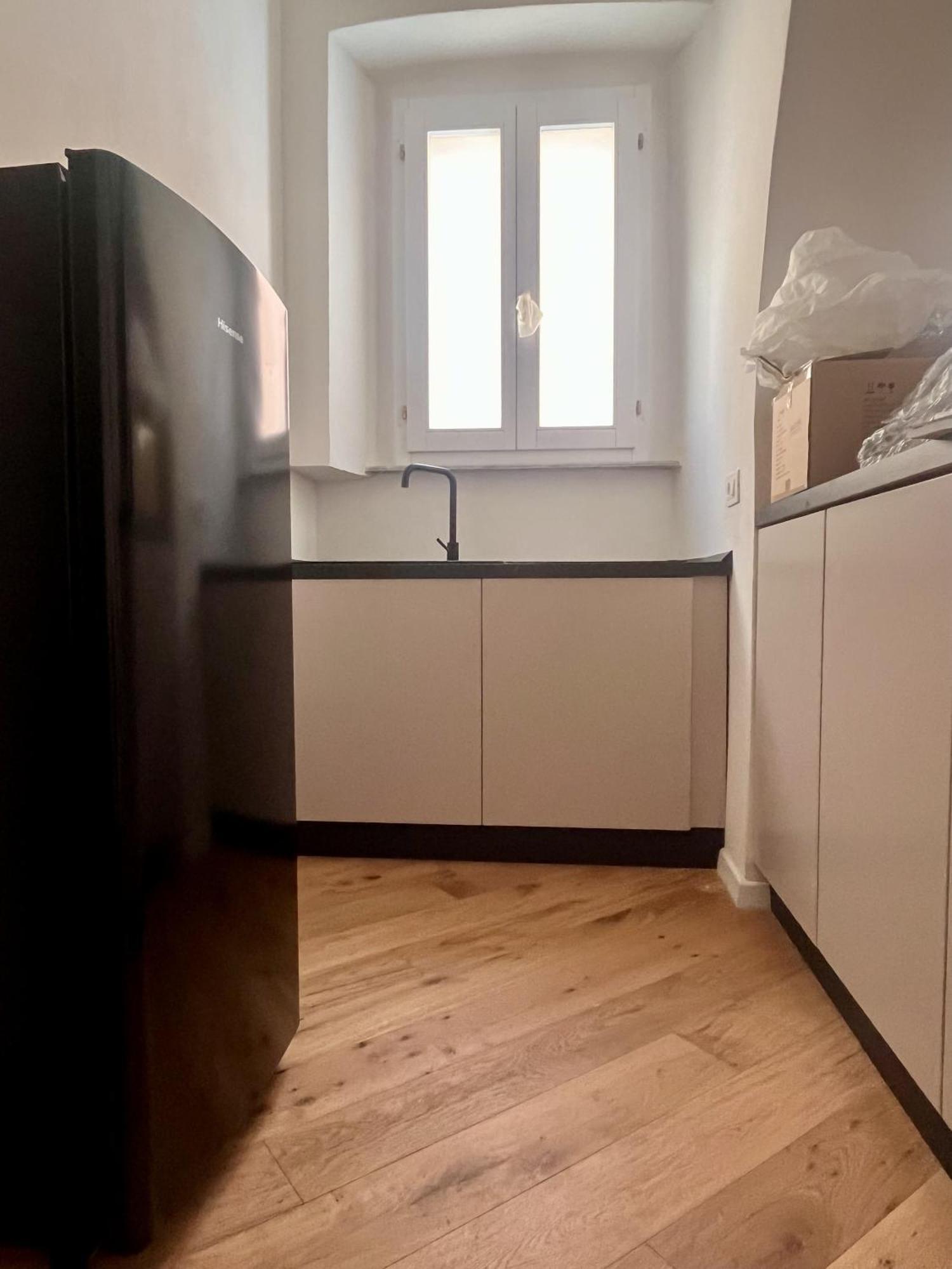Luxury Apartment Centro Storico Пьомбино Экстерьер фото